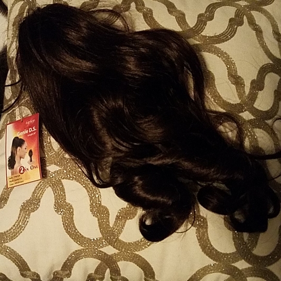 New! 20" Dark Brown Pony Tail - Picture 3 of 5